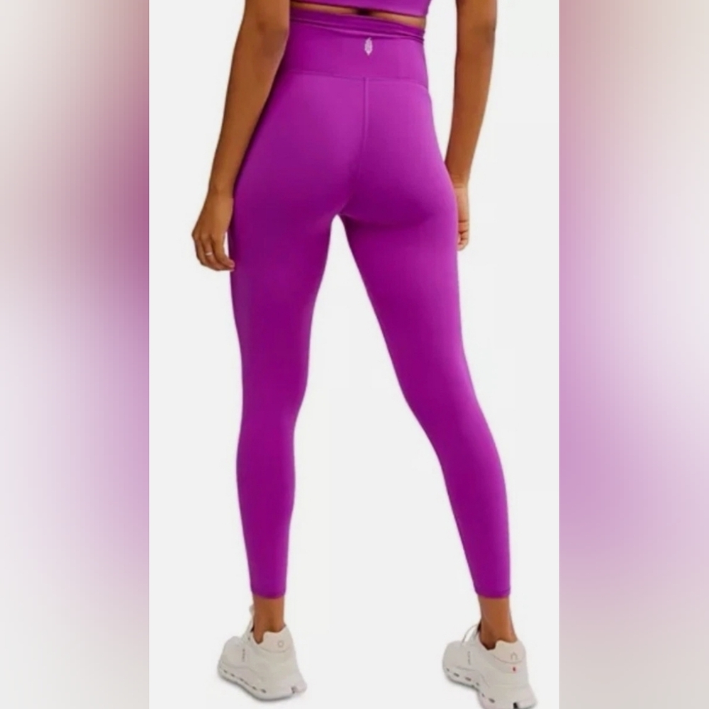 FP Movement x Hatch Never Better Maternity Leggings/Fluorescent Berry - Picture 2 of 10